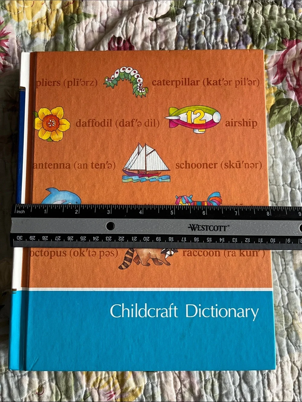 Vtg World Book Childcraft Dictionary Hardcover Book Illustrated Copyright 1989
